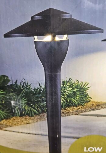 Hampton Bay Black Low Volt LED Landscape Path Light Kit 6 Lights +Power & Wire