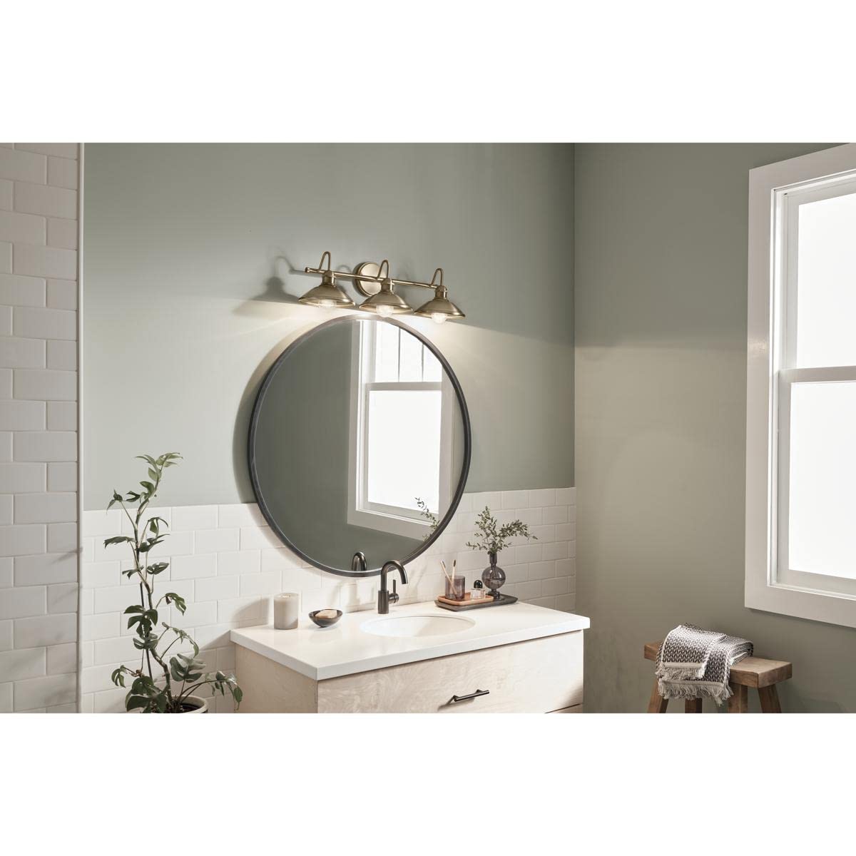 Kichler, Clyde 26.5 inch 3 Light Vanity Light in Champagne Bronze, 45945CPZ